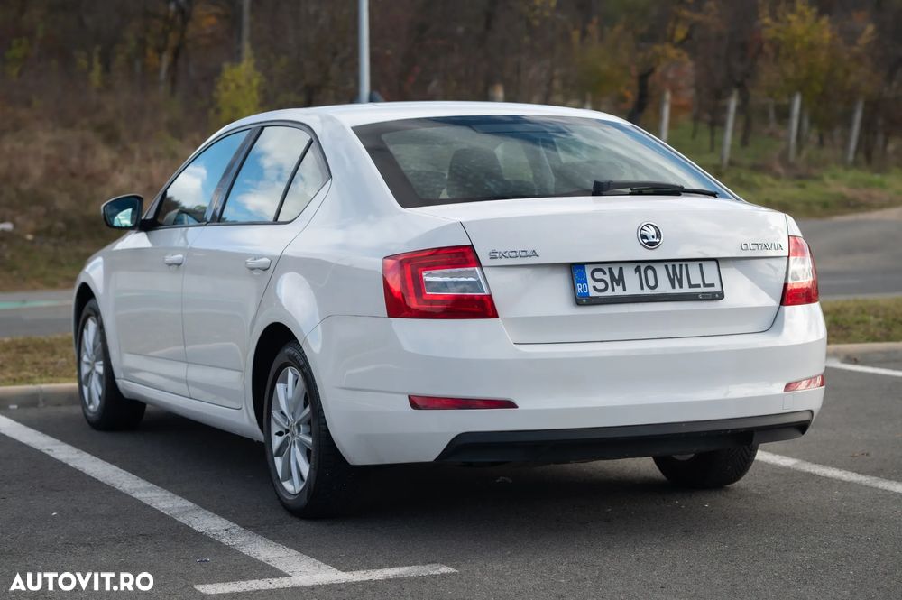 Skoda Octavia - 16