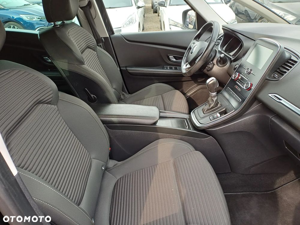 Renault Scenic - 11