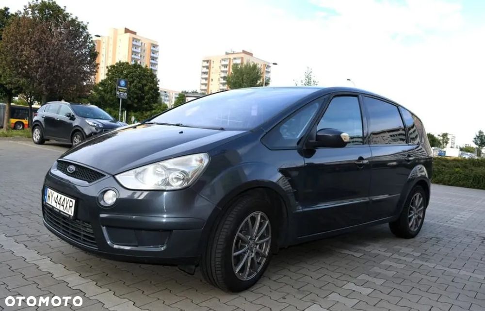 Ford S-Max 2.0 TDCi DPF Titanium - 1