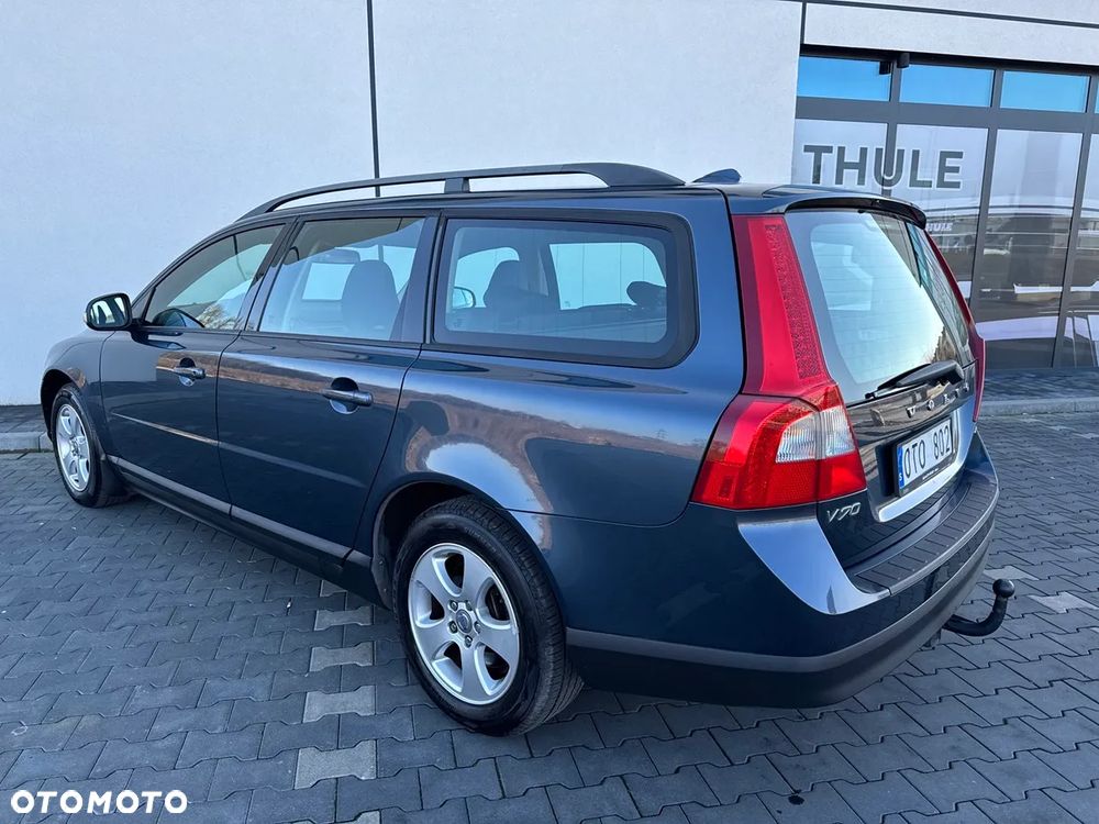 Volvo V70 2.0 Momentum - 13