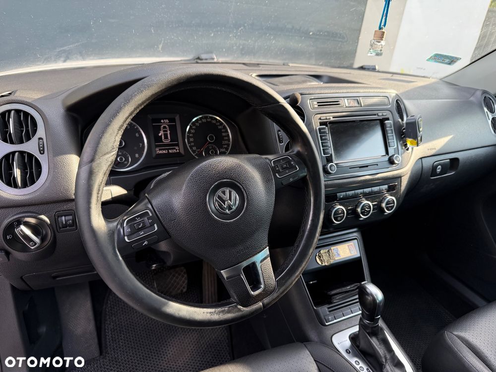 Volkswagen Tiguan 2.0 TSI 4Motion DSG Team - 5