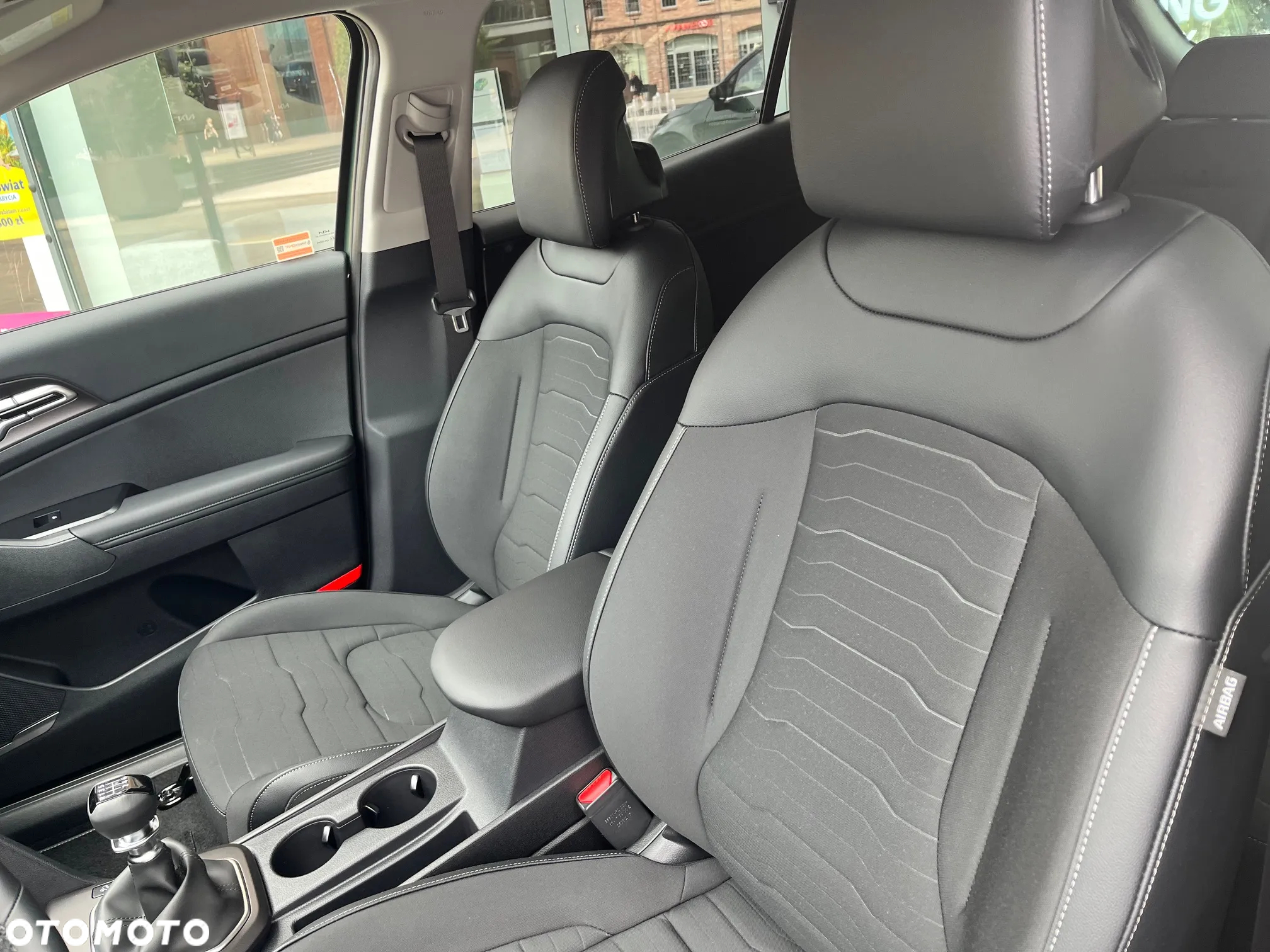 Kia Sportage 1.6 T-GDI L 2WD - 13