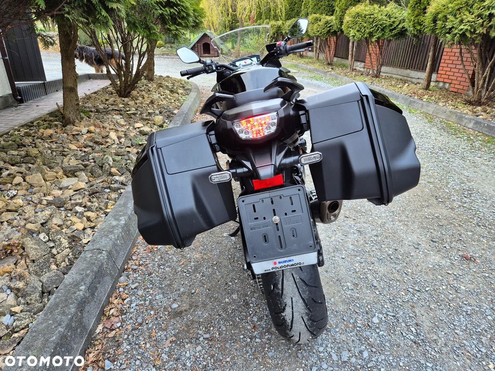 Suzuki GSX 1000 - 9