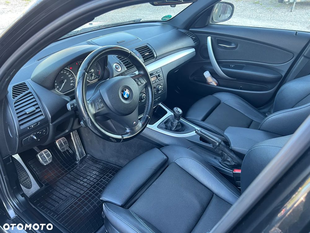 BMW Seria 1 123d DPF Edition Sport - 14