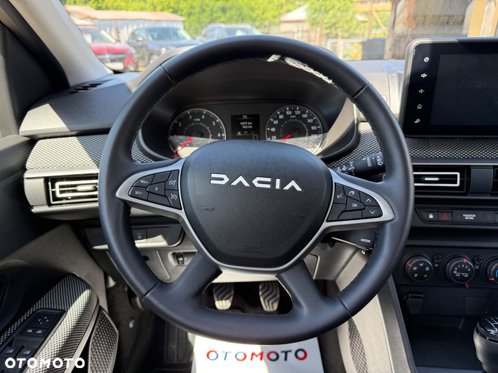 Dacia Sandero - 22