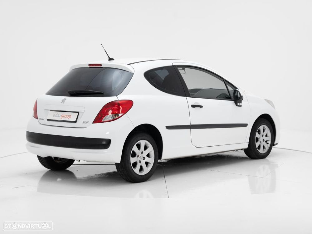 Peugeot 207 - 4