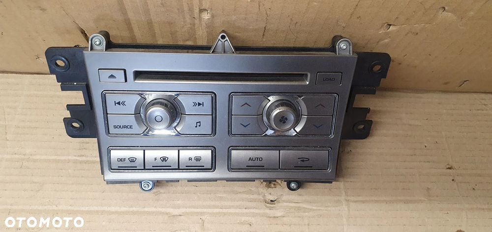 Panel nawiewu powietrza klimatyzacji radia Jaguar XF X250 8X23-18C858-AF - 2