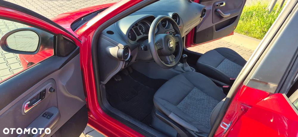 Seat Ibiza 1.4 16V Stella - 19