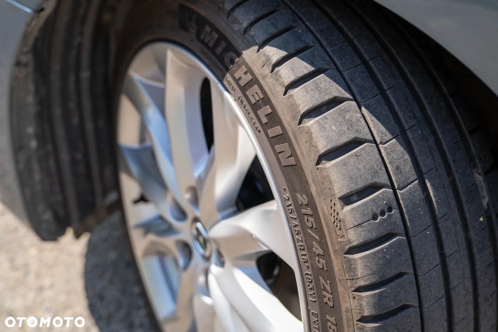 Mazda 3 SKYACTIV-G 120 Sports-Line - 6