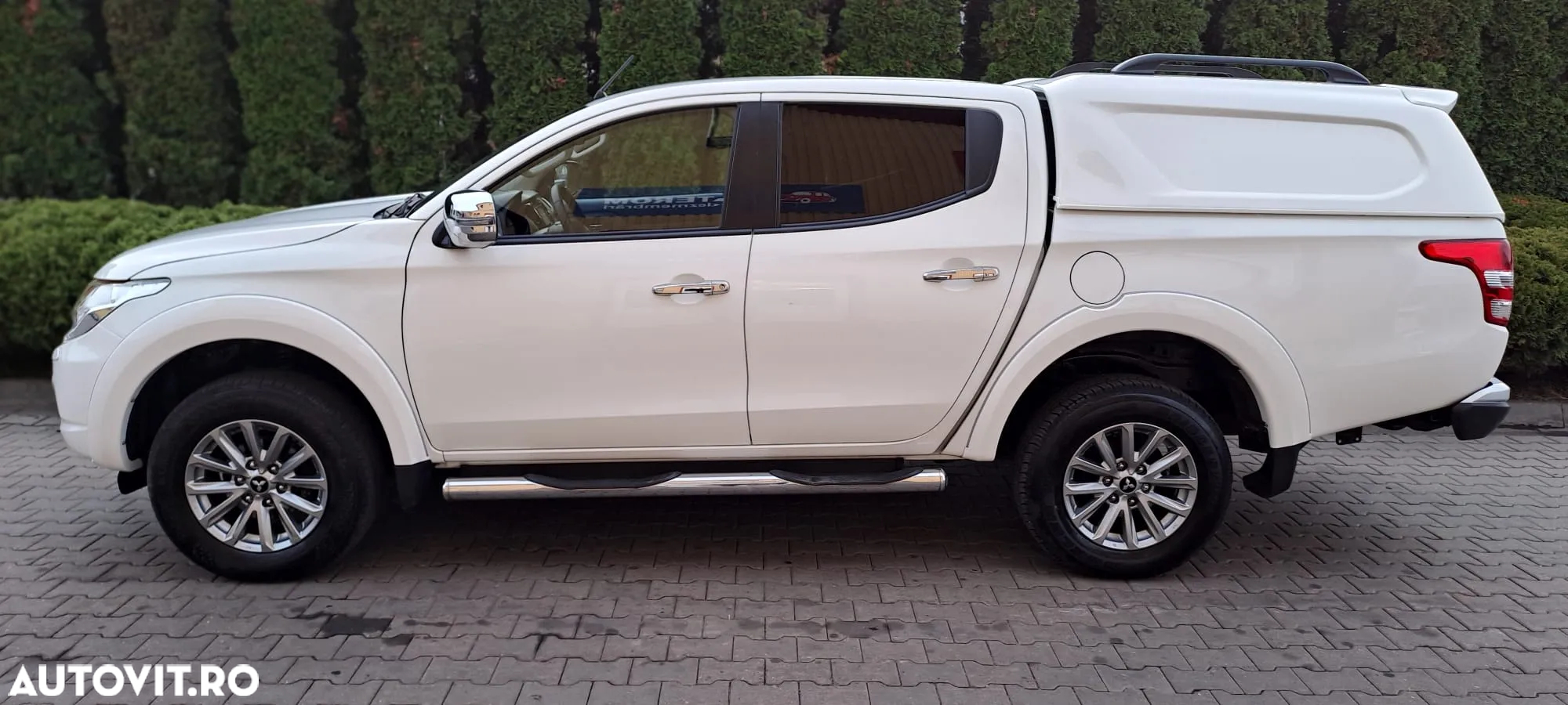 Mitsubishi L200 Double Cab 2.4 DI-D Instyle Aut. - 4
