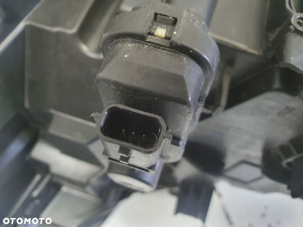 LAMPA PRAWA Renault Clio V PRZEDNIA PRAWY PRZÓD FULL LED europa 260107933R - 16