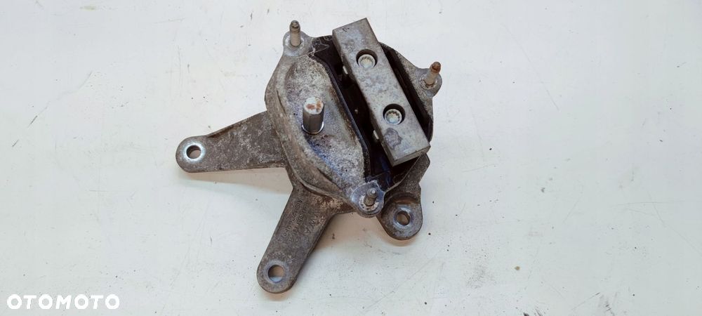 ŁAPA PODUSZKA SKRZYNI AUDI A4 A5 A6 A7 4G0399115R - 1