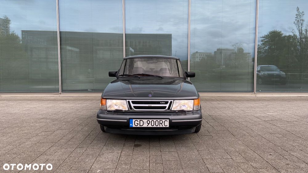Saab 900 - 5