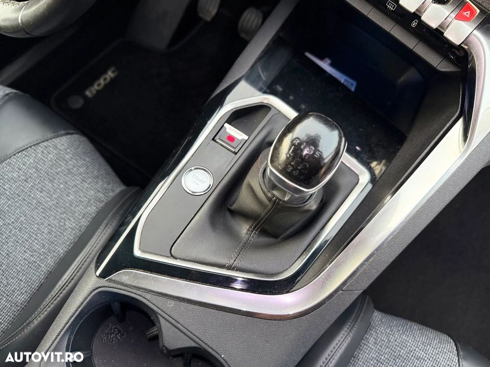 Peugeot 3008 - 10