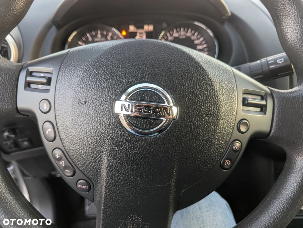 Nissan Qashqai 1.6 acenta - 17