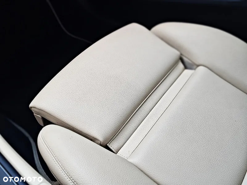 Mercedes-Benz GLA 250 4-Matic - 37