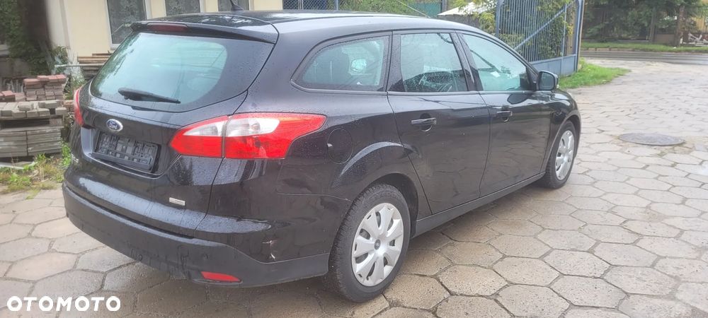 Ford Focus - 21