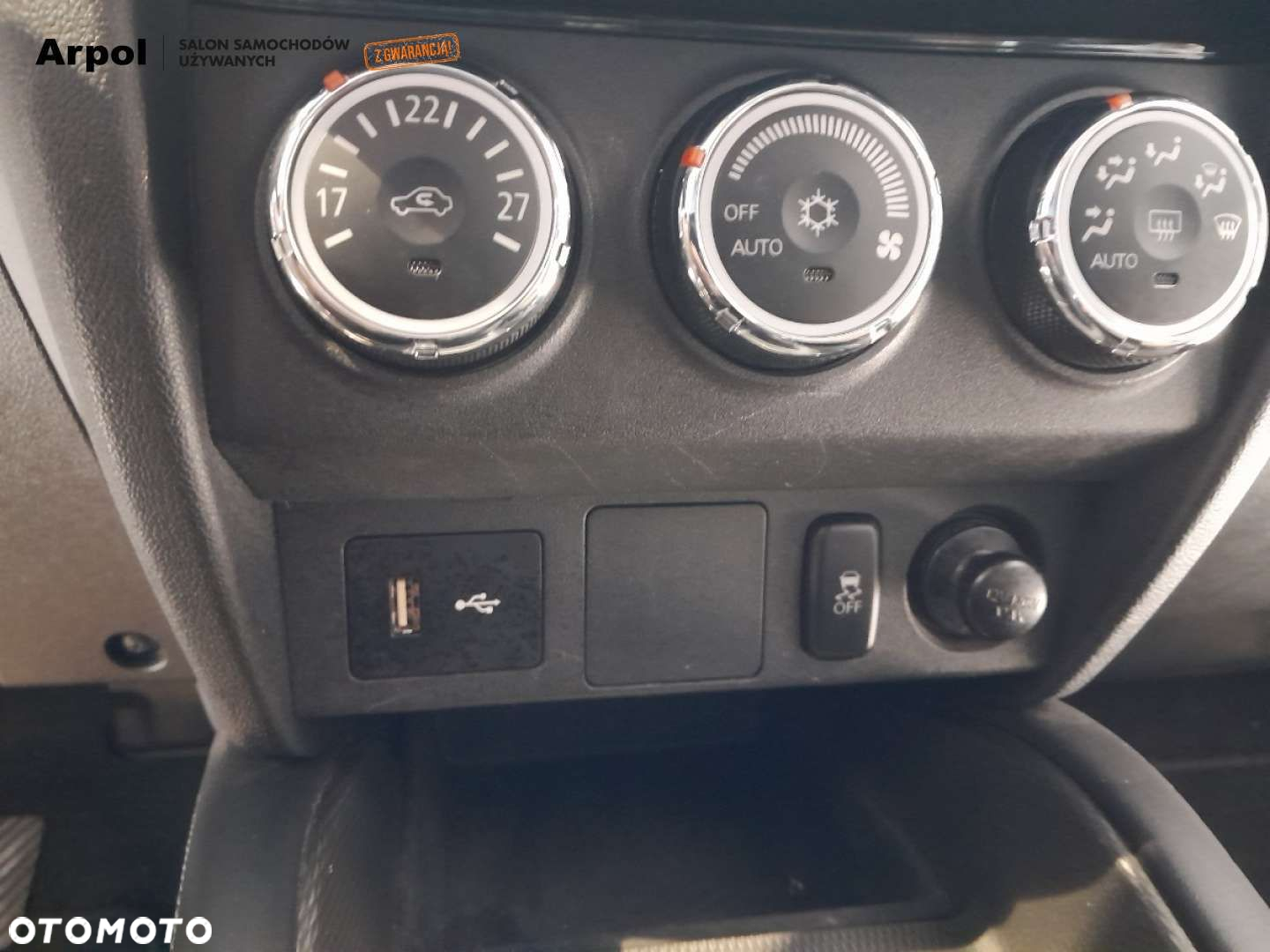 Mitsubishi ASX - 16