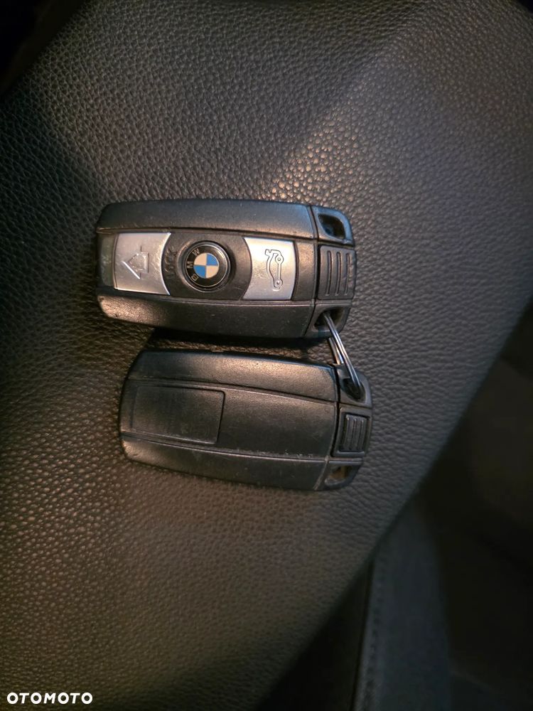 BMW Seria 1 116i - 27