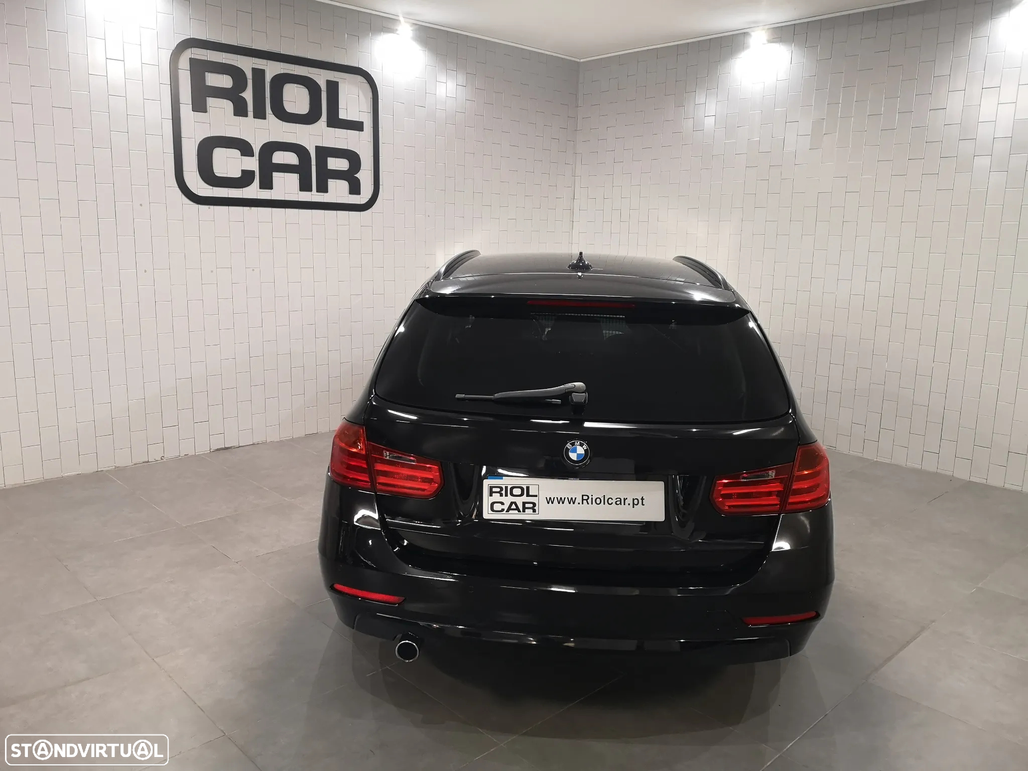 BMW 320 d DPF Touring Edition Sport - 9