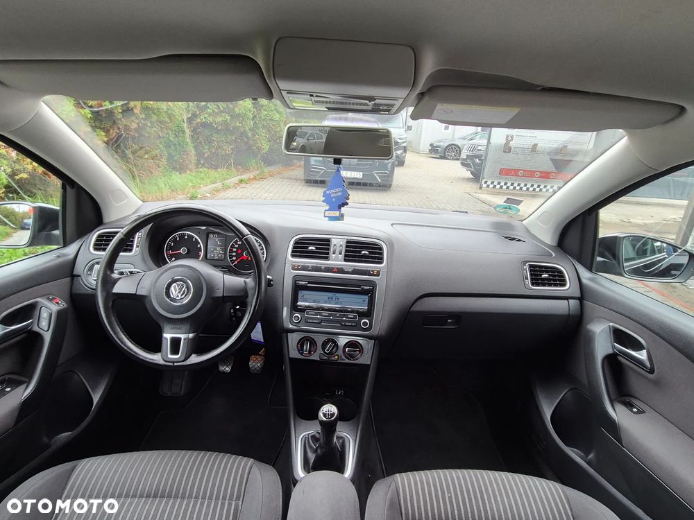 Volkswagen Polo 1.4 16V Comfortline - 31