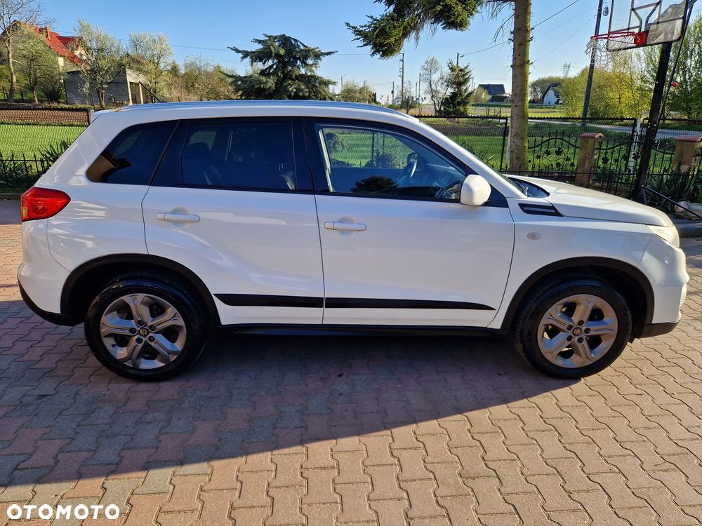 Suzuki Vitara 1.6 Premium 2WD - 35