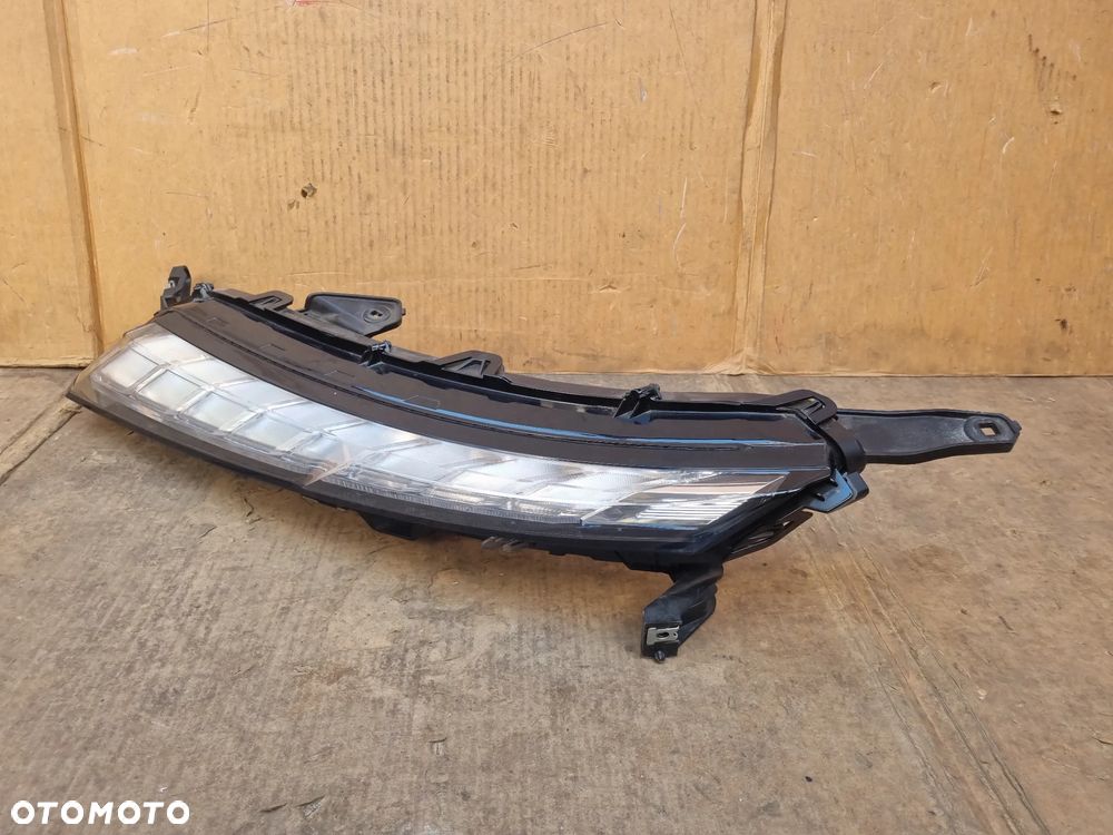 MITSUBISHI ECLIPSE CROSS LIFT LAMPA PRZEDNIA LEWA - 3