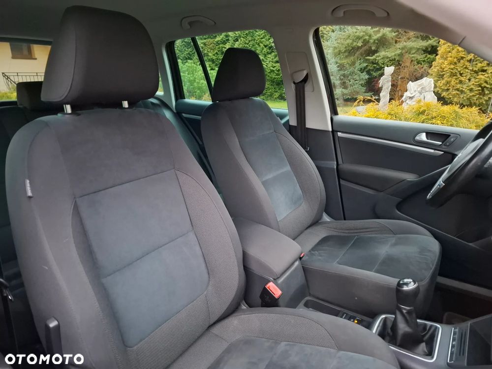 Volkswagen Tiguan 2.0 TDI DPF BlueMotion Technology CityScape - 24