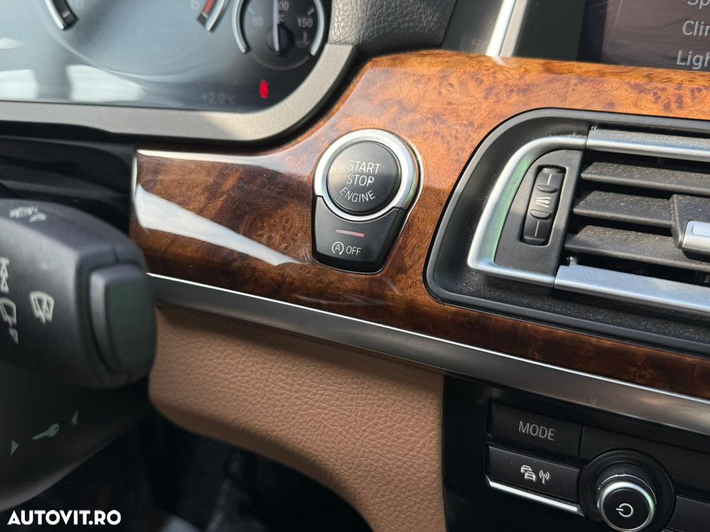 BMW Seria 7 740d xDrive Edition Exclusive - 36