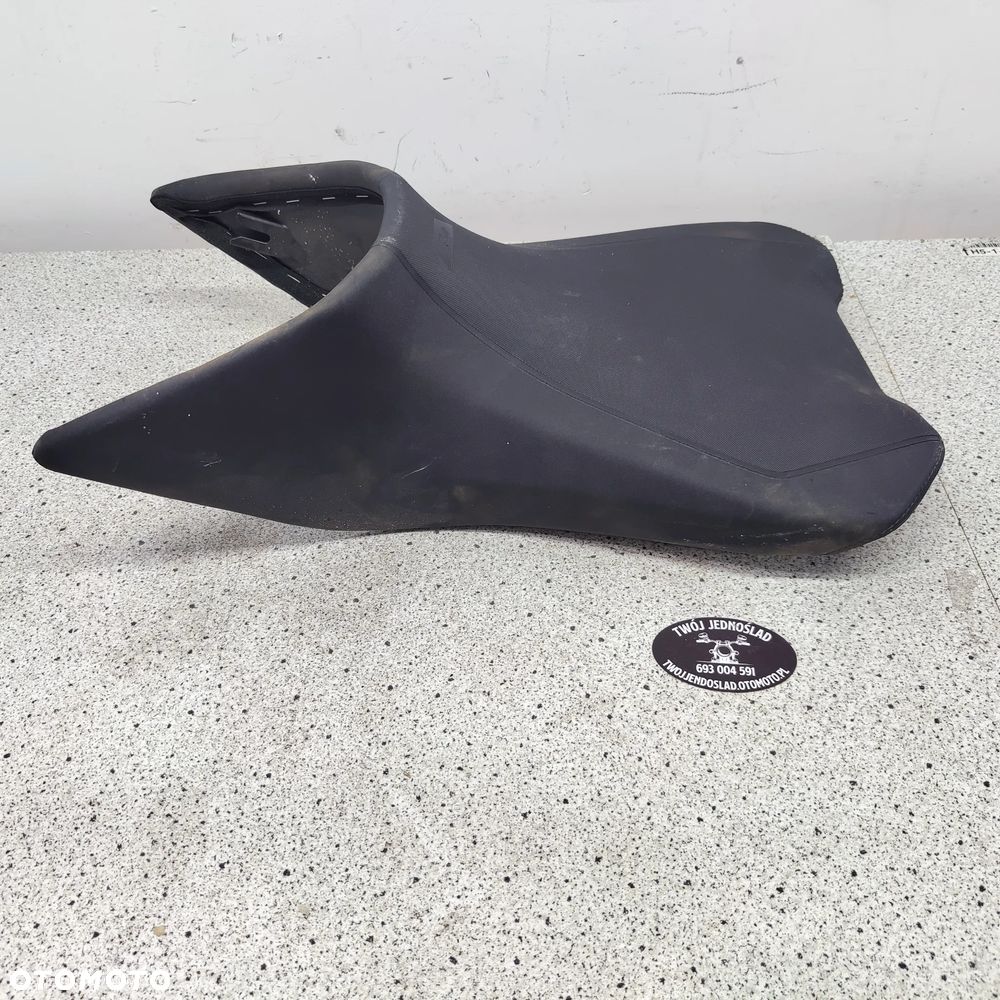 Kanapa, fotel przód, siedzenie kierowcy KTM 1290 Super Duke GT - 2