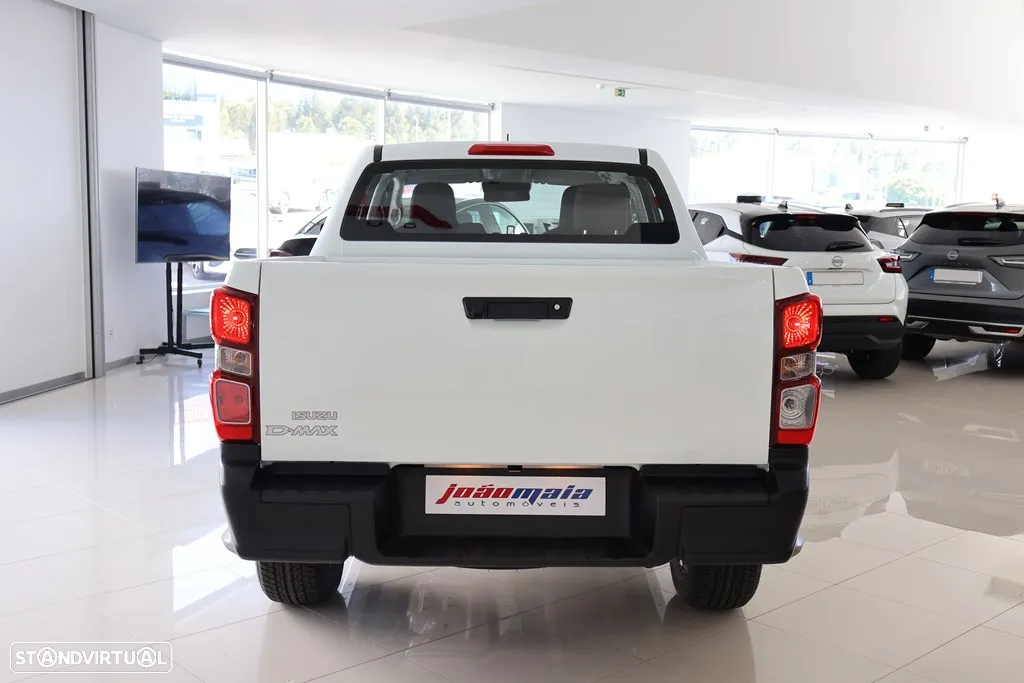 Isuzu D-Max 1.9 Ddi CD 4WD L CM - 8