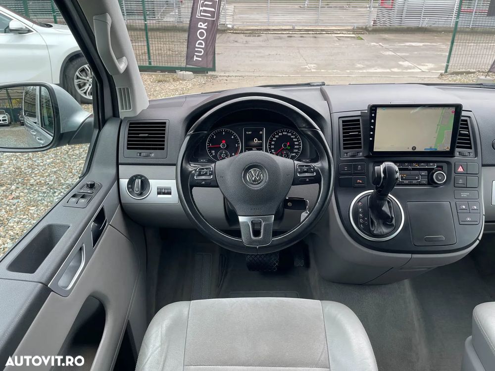 Volkswagen Multivan - 13