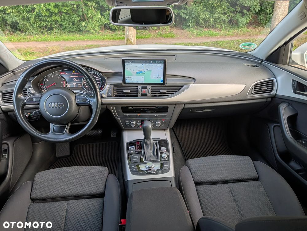 Audi A6 Avant 2.0 TDI Ultra S tronic - 16