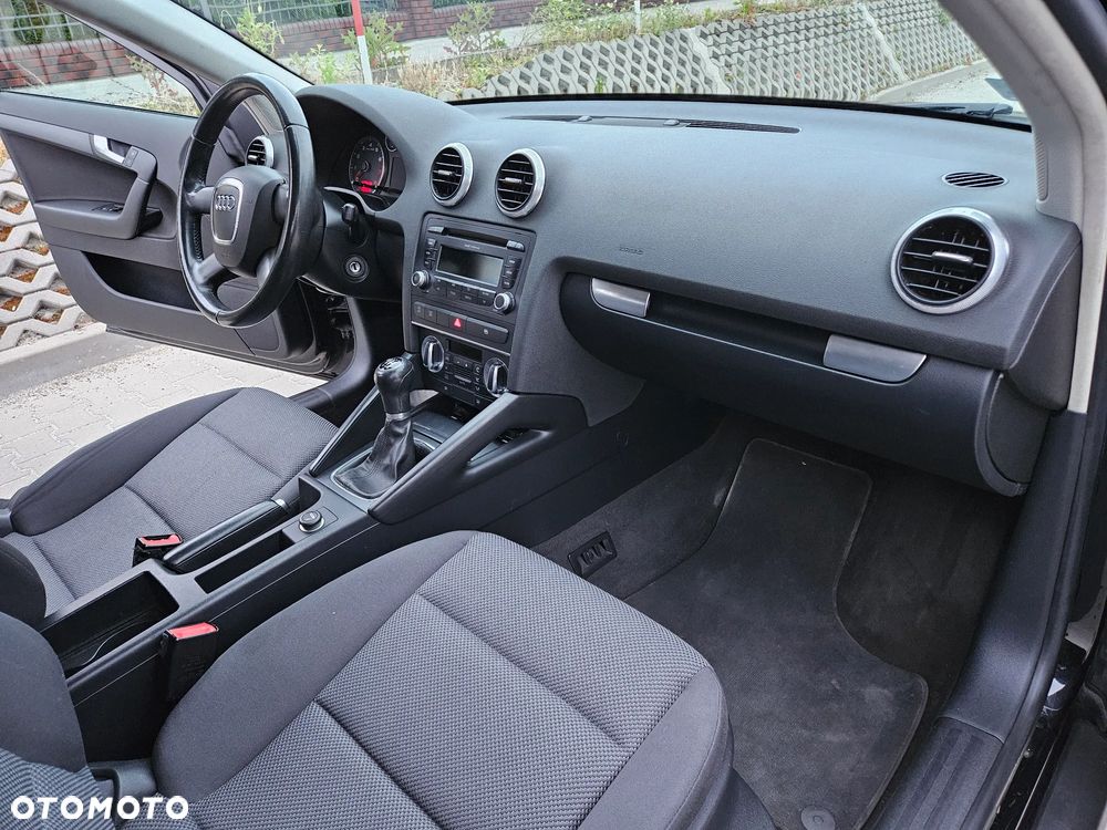 Audi A3 Sportback - 19