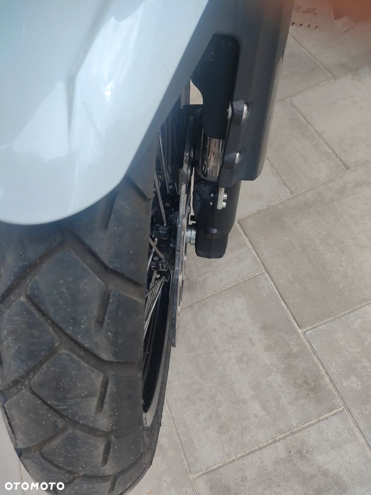 Benelli TRK 502X - 4