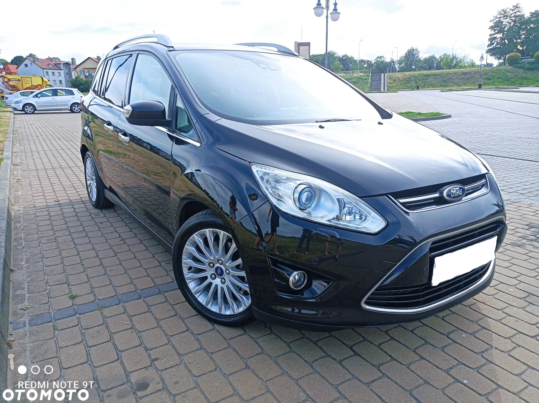 Ford Grand C-MAX 2.0 TDCi Titanium - 1