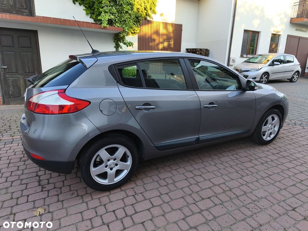 Renault Megane 1.6 16V 110 TomTom Edition - 9