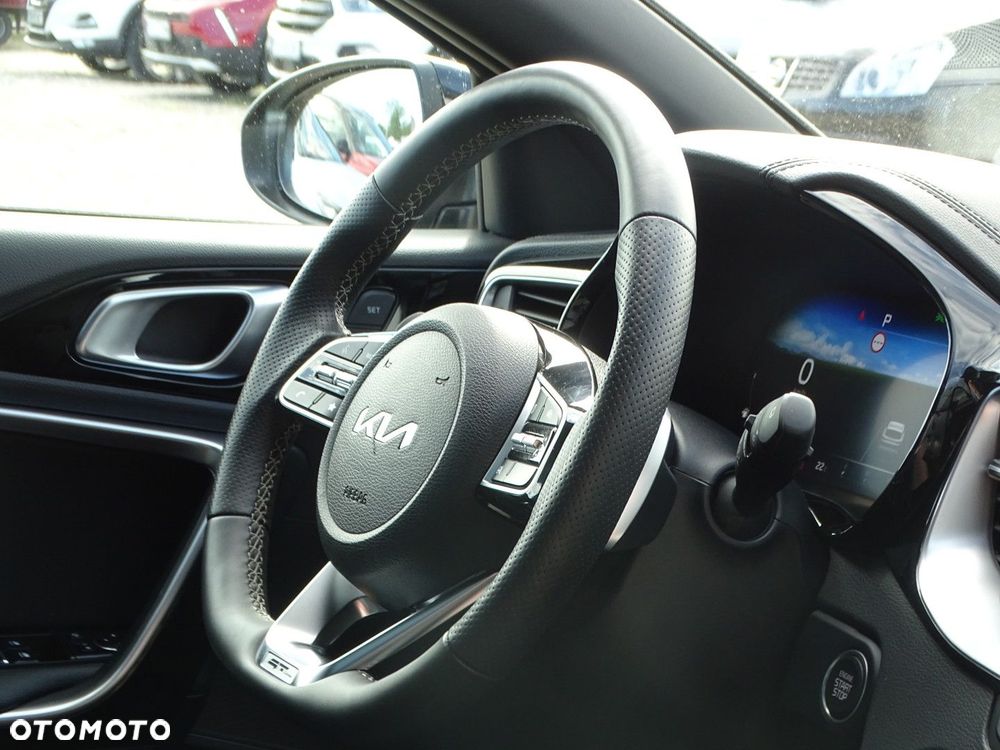Kia ProCeed 1.5 T-GDI DCT7 OPF GT LINE - 33