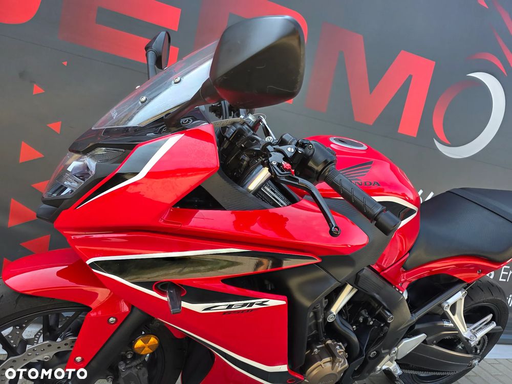 Honda CBR - 12