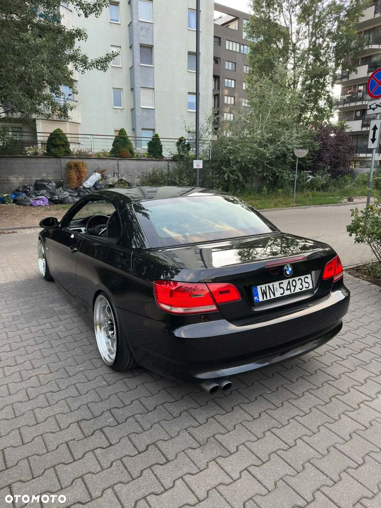 BMW Seria 3 330i - 15