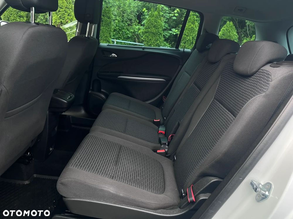 Opel Zafira 1.4 Turbo Active - 20