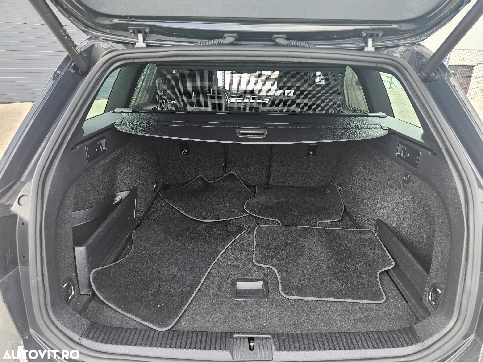 Volkswagen Passat Variant 1.4 TSI Plug-In-Hybrid DSG GTE - 13