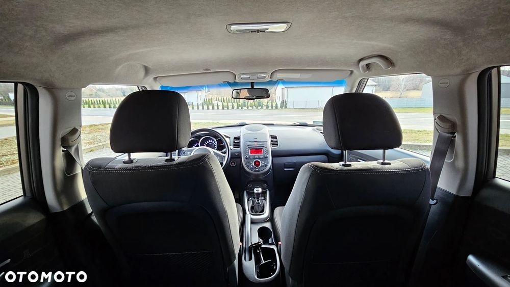 Kia Soul 1.6 CRDi XL - 11