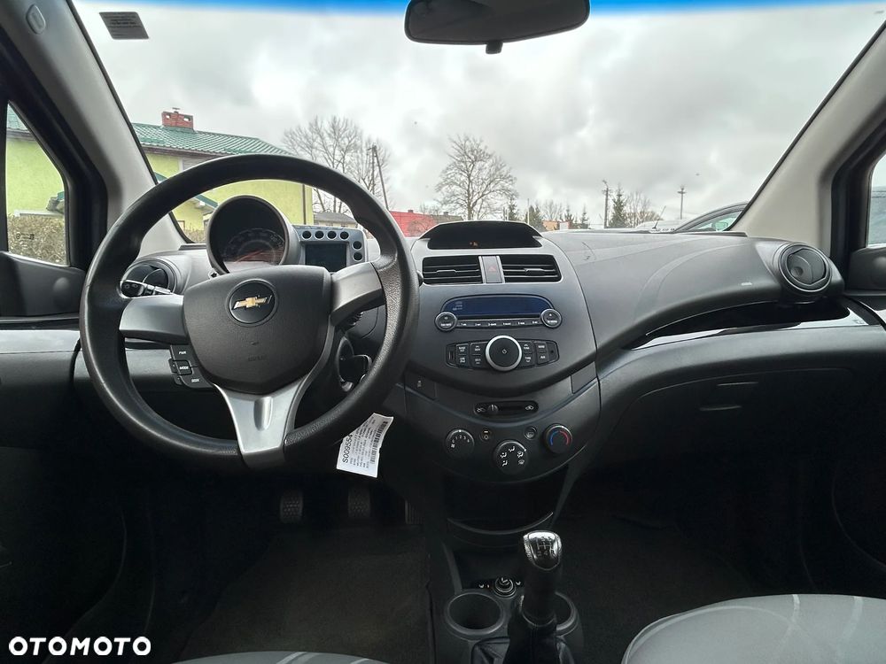 Chevrolet Spark 1.0 LS - 16