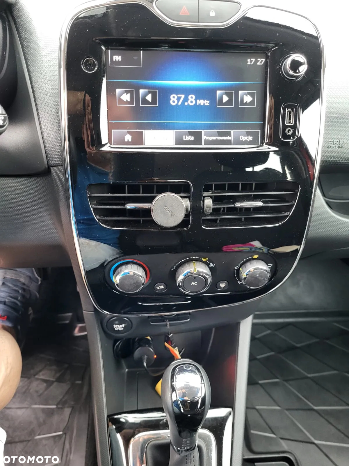 Renault Clio 1.2 TCe GT 120 EDC - 25