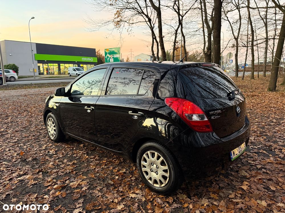 Hyundai i20 1.2 Classic + - 3