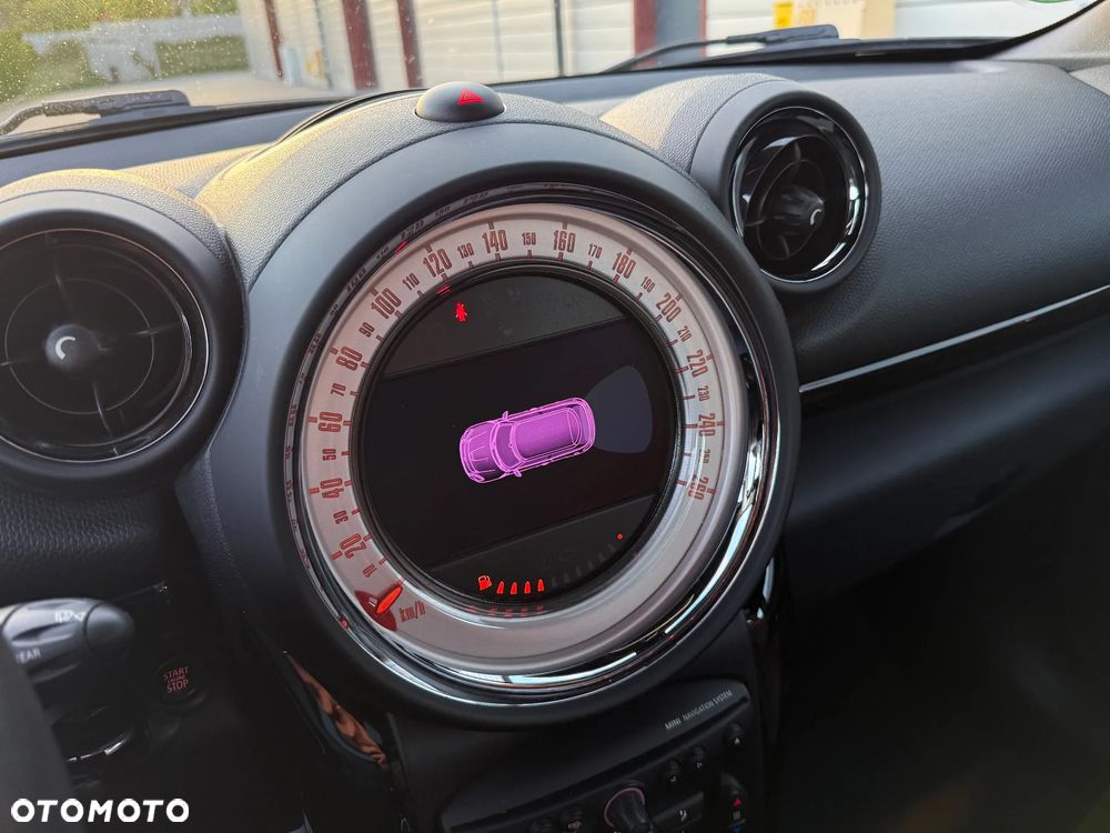 MINI Paceman Cooper SD ALL4 - 34