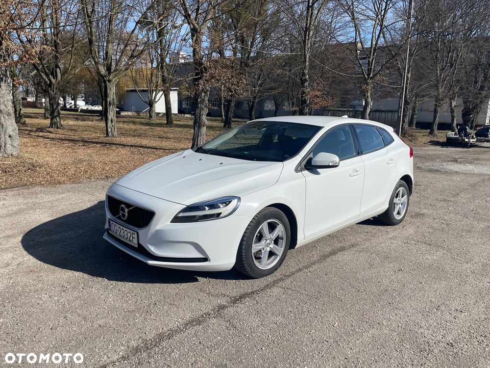 Volvo V40 D2 Drive-E Base - 1