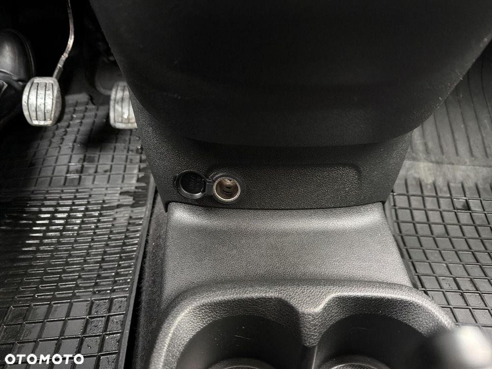 Toyota Proace City Verso 1.5 D-4D Combi - 19