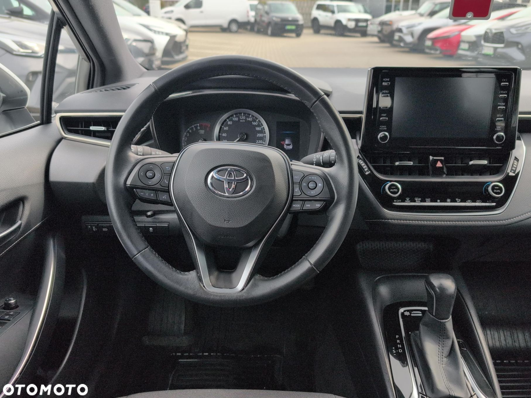 Toyota Corolla - 12